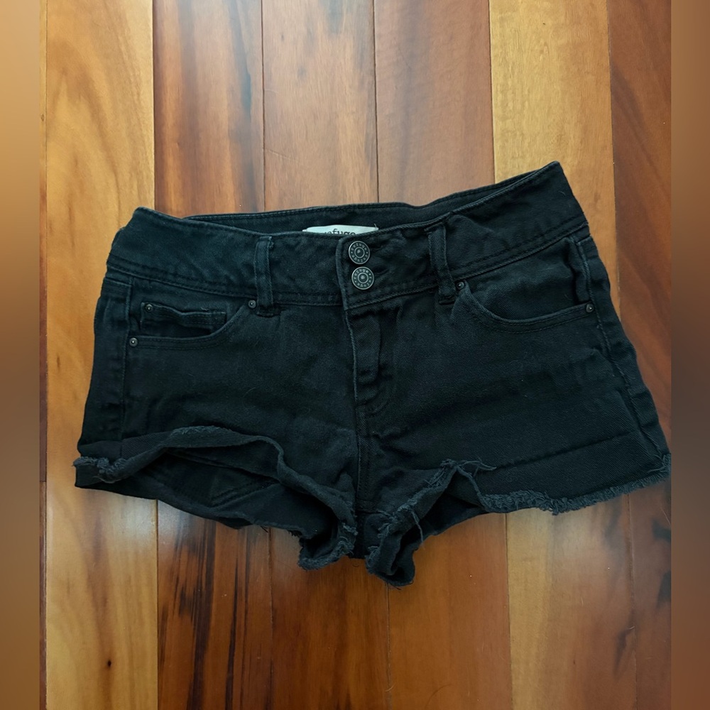 Refuge Women’s Black Denim Jean Shorts